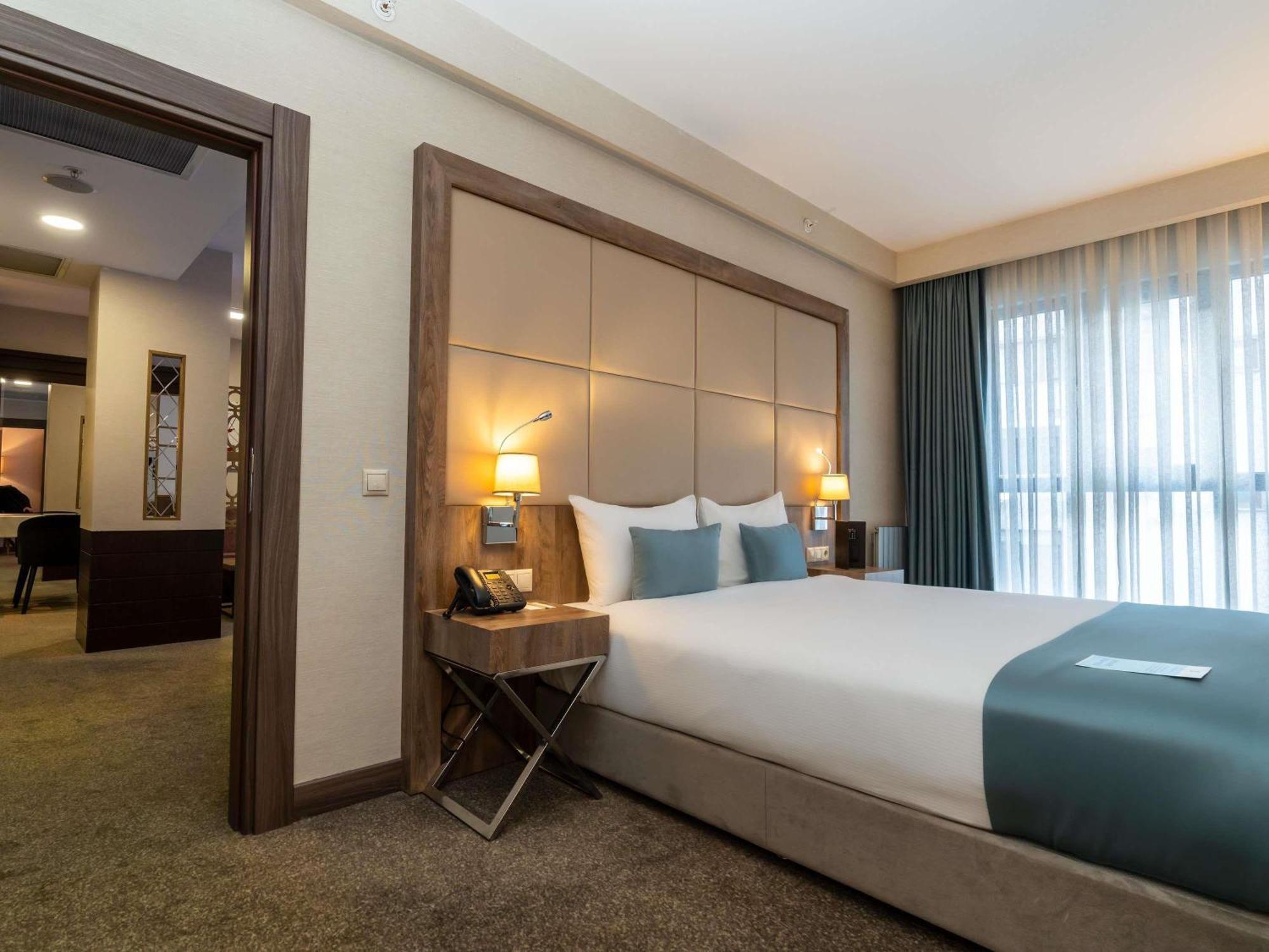 Otel Ibis Styles Bomonti 4*