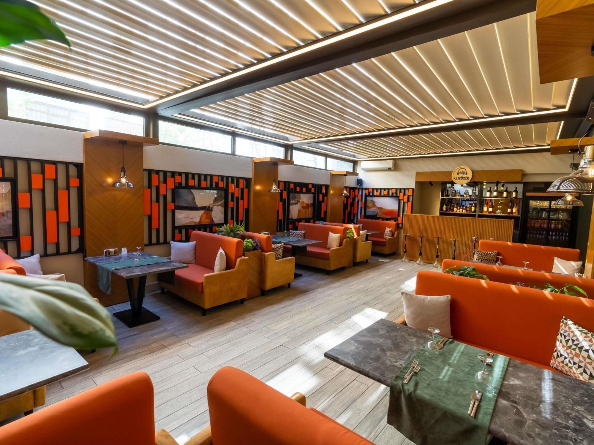 Otel Ibis Styles Bomonti 4*